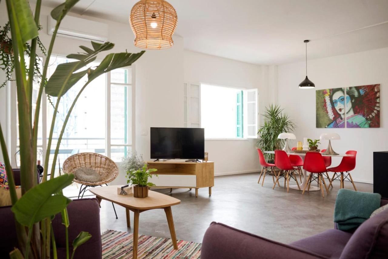 Trendy 3bdr In Mar Mikhael * Beirut