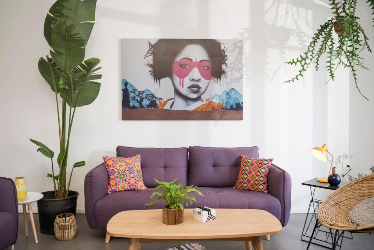 Trendy 3bdr In Mar Mikhael Apartment